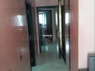 A vendre un joli appartement de 4 chambres et 2 places au garage - Appartement à vendre - Casablanca