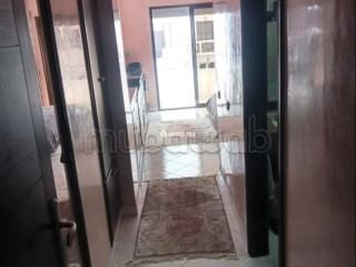 A vendre un joli appartement de 4 chambres et 2 places au garage - Appartement à vendre - Casablanca