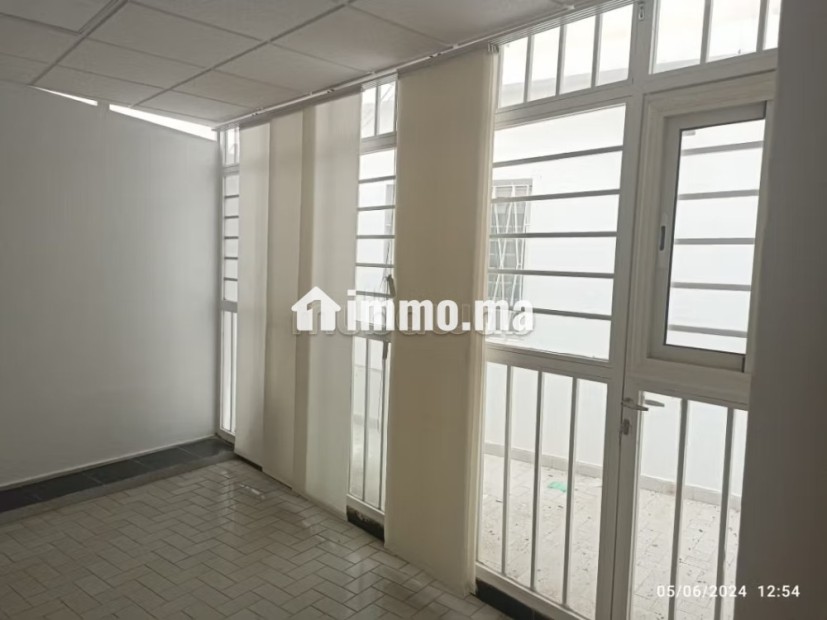 A louer un bureau professionnel bien agencé - Location Immobilier - Casablanca - photo 1