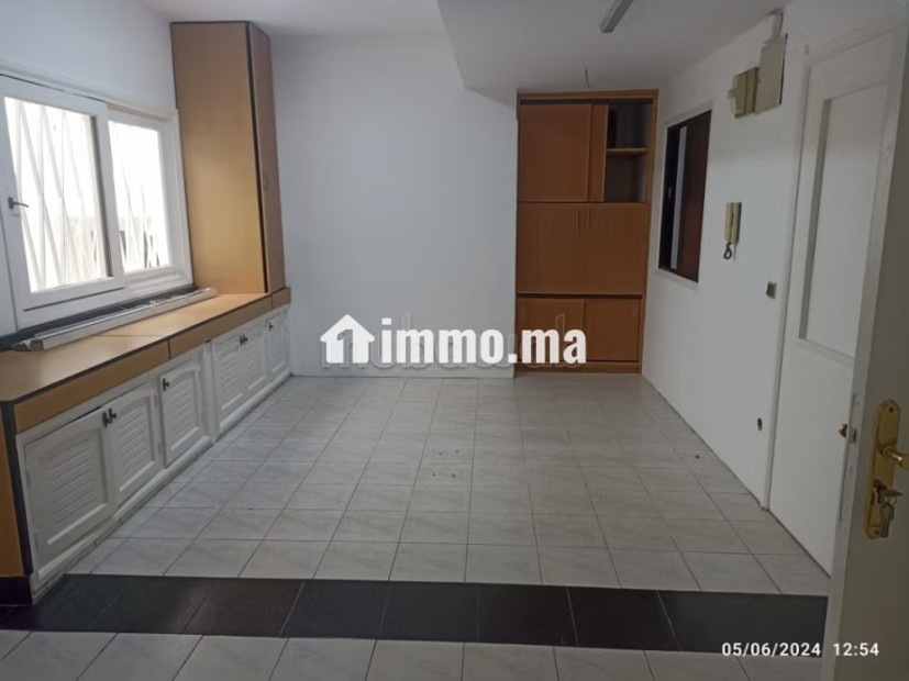 A louer un bureau professionnel bien agencé - Location Immobilier - Casablanca - photo 2
