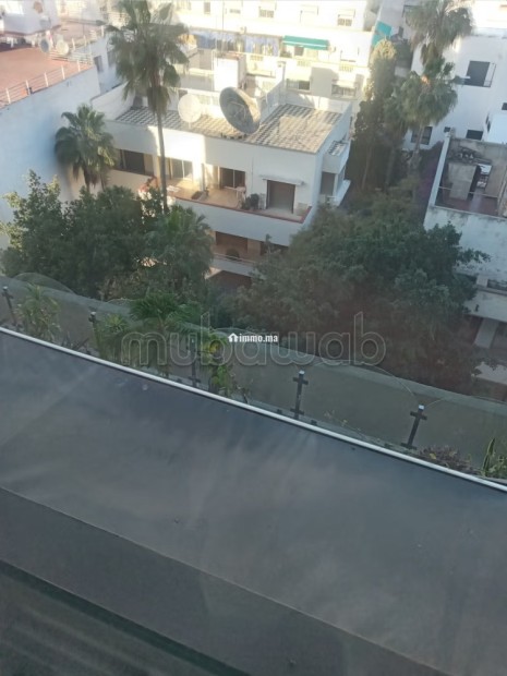 A louer un bel appartement meublé avec terrasse - Location Immobilier - Casablanca - photo 3
