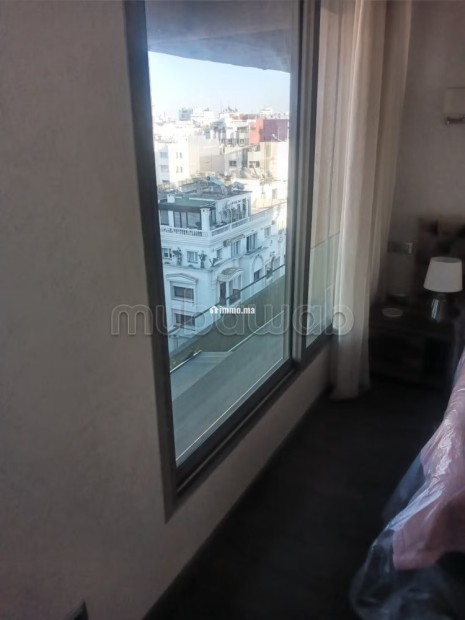 A louer un bel appartement meublé avec terrasse - Location Immobilier - Casablanca - photo 6