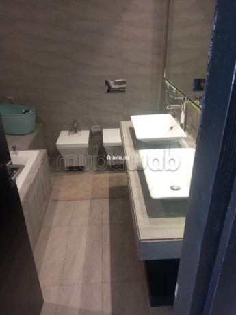 a-louer-un-bel-appartement-meuble-avec-terrasse-big-8