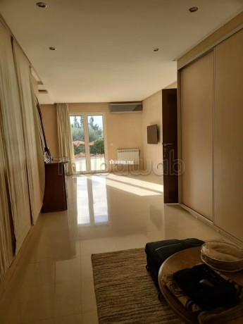 villa-de-haut-standing-a-louer-a-route-de-lourika-4-chambres-agreables-big-14