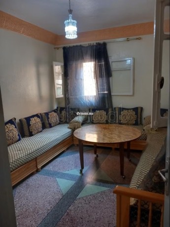 appartements-a-louer-a-al-hoceima-3-pieces-salon-traditionnel-et-systeme-dantenne-parabolique-big-3