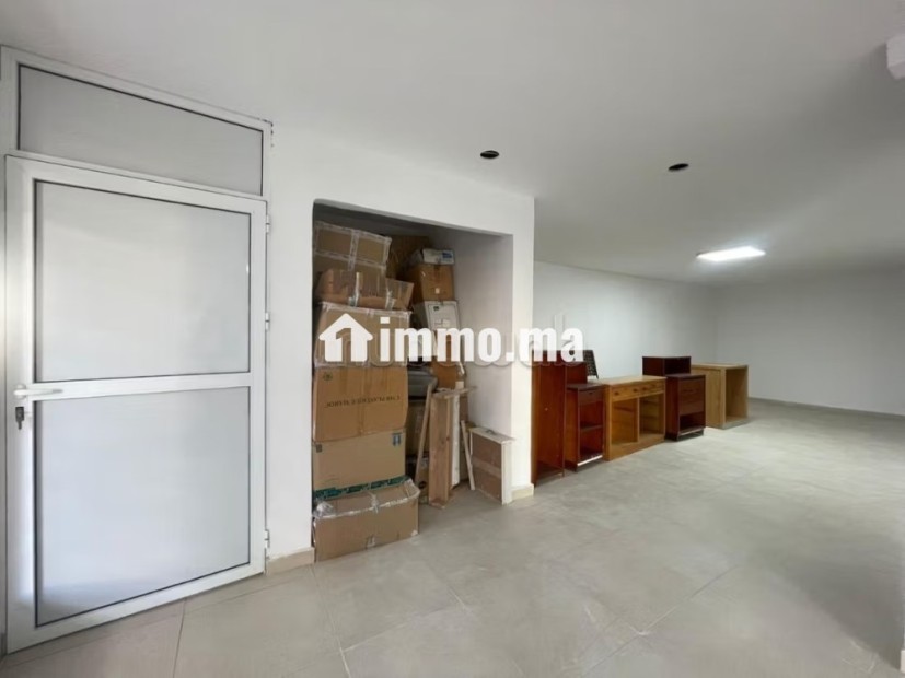 Local à vendre 2 vitrines proche de clinique Assalam - Vente Immobilier - Tanger - photo 8