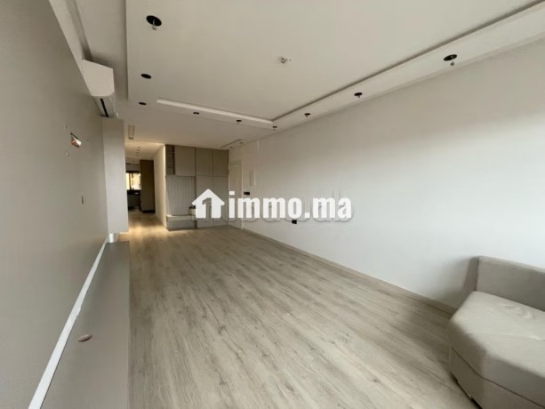 superbe-appartement-renove-a-branes-a-vendre-big-0