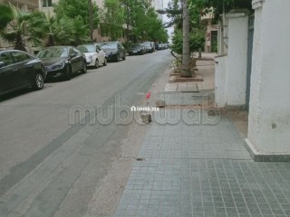 A vendre un magasin commercial - Bureau à vendre - Casablanca