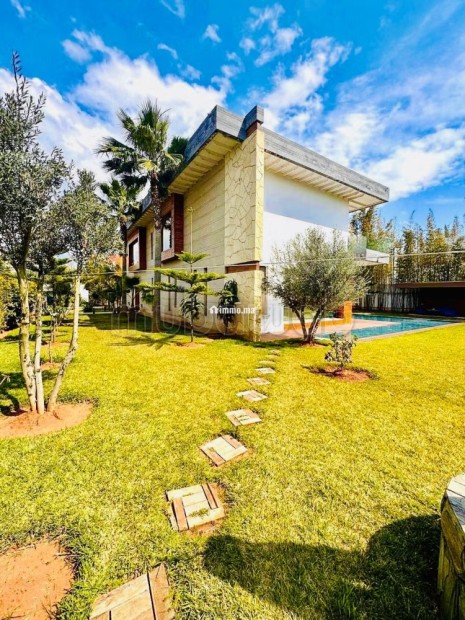 À VENDRE – Magnifique Villa de Prestige à Souissi, Rabat - Vente Immobilier - Rabat - photo 8