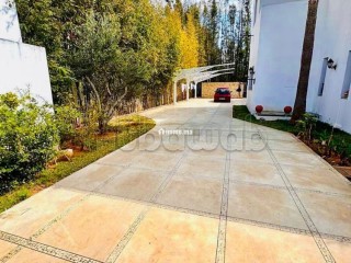 À VENDRE – Magnifique Villa de Prestige à Souissi, Rabat - Villa à vendre - Rabat