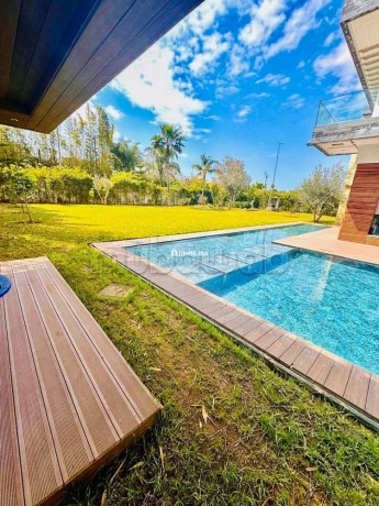 a-vendre-magnifique-villa-de-prestige-a-souissi-rabat-big-0