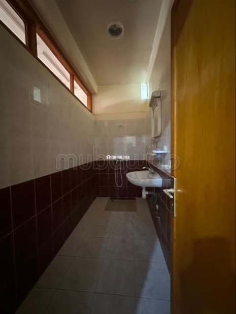 Superbe appartement à vendre à Hay Houda. 4 pièces confortables - Vente Immobilier - Agadir - photo 7