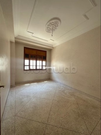 superbe-appartement-a-vendre-a-hay-houda-4-pieces-confortables-big-9