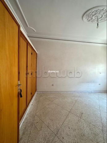 superbe-appartement-a-vendre-a-hay-houda-4-pieces-confortables-big-7