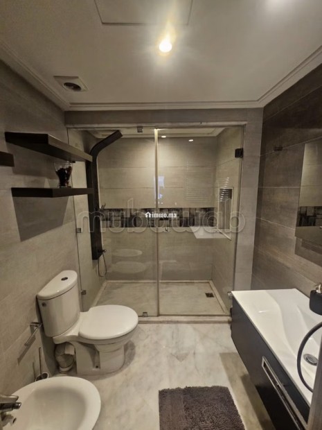 F4 meublé modern à mozart - Location Immobilier - Tanger - photo 6