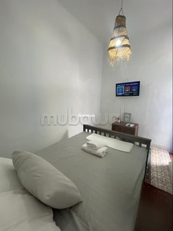 riad-pour-location-saisonniere-a-medina-4-chambres-porte-blindee-salon-marocain-big-3