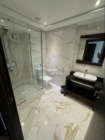 louez-cet-appartement-a-triangle-dor-3-grandes-pieces-bien-meuble-big-9