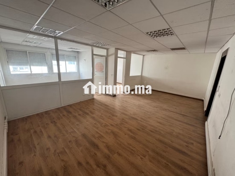 Location de bureaux à Maârif. Surface totale 120 m². Ascenseur - Location Immobilier - Casablanca - photo 4