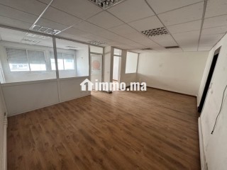 Location de bureaux à Maârif. Surface totale 120 m². Ascenseur - Bureau à louer - Casablanca