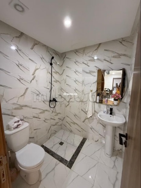 Superbe appartement à louer à Marjane. 2 grandes pièces. Bien meublé - Location Immobilier - Meknes - photo 6
