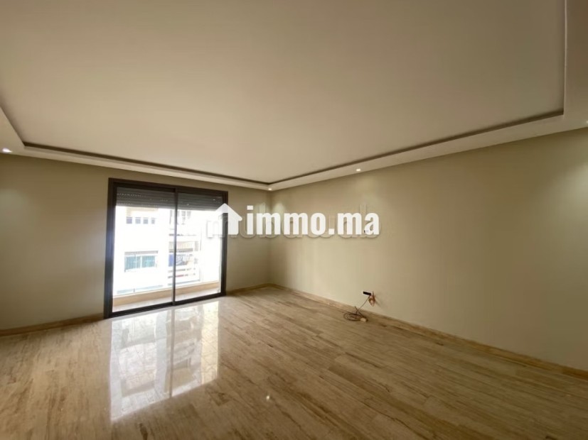 Magnifique Appertement 3 Chambres Sans Vis à Vis avec Terrasse Meuble ou Vide - Location Immobilier - Casablanca - photo 1