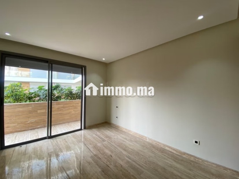 Magnifique Appertement 3 Chambres Sans Vis à Vis avec Terrasse Meuble ou Vide - Location Immobilier - Casablanca - photo 3