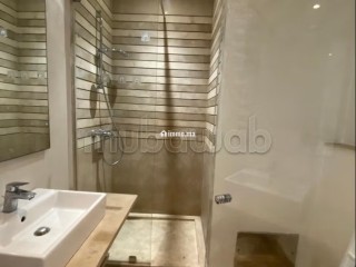 Magnifique Appertement 3 Chambres Sans Vis à Vis avec Terrasse Meuble ou Vide - Appartement à louer - Casablanca