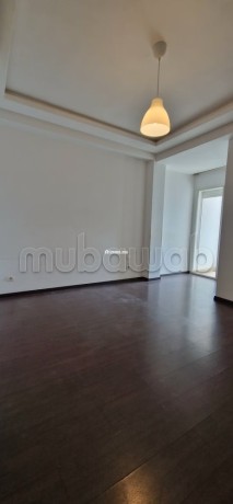 appartement-a-louer-vide-95m2-bourgogne-ouest-big-5