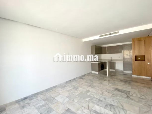 magnifique-studio-neuf-sans-vis-a-vis-en-location-vide-a-palmier-casablanca-big-0