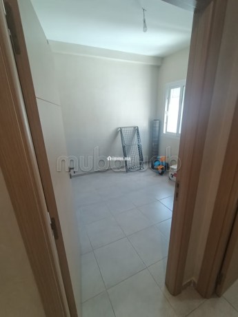 appartement-vide-a-louer-big-12