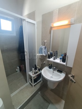 appartement-vide-a-louer-big-8