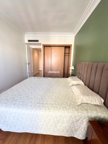 gauthier-meuble-avec-terrasse-et-balcon-big-1