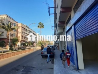 a-louer-large-magasin-110m-sur-gd-boulevard-contra