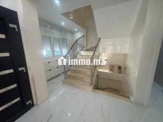 Villa luxe très haut standing à Vendre - Villa à vendre - Tanger