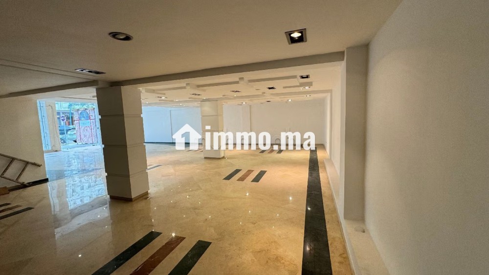 Local commercial à louer à Massira à côté ONOMO - Location Immobilier - Casablanca - photo 3