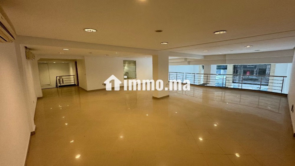 Local commercial à louer à Massira à côté ONOMO - Location Immobilier - Casablanca - photo 7