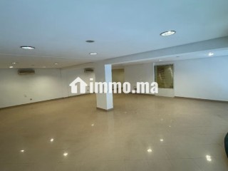 Local commercial à louer à Massira à côté ONOMO - Bureau à louer - Casablanca