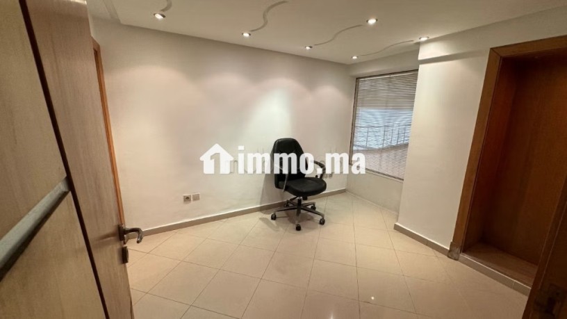 local-commercial-a-louer-a-massira-a-cote-onomo-big-8