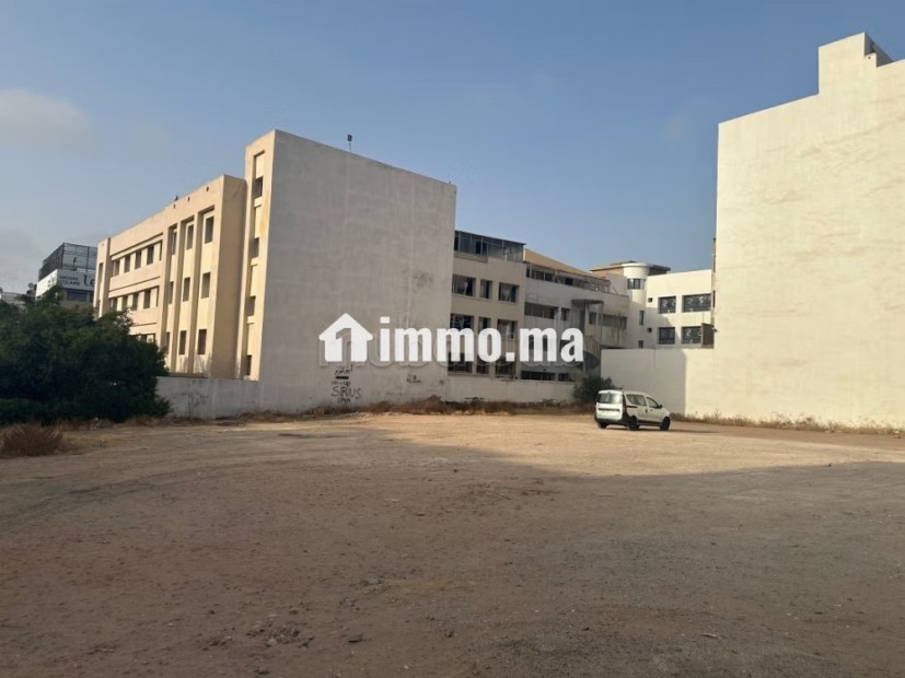 Terrain de 1100 avec double grand façade R3 - Vente Immobilier - Casablanca - photo 3