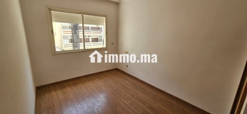 appartement-2ch-90-m2-au-triangle-dor-big-6