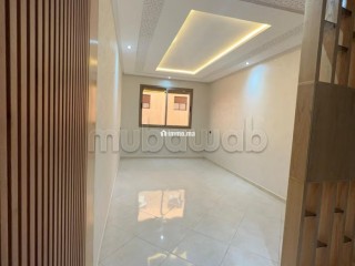 Vend appartement à Hay Mohammadi. 3 grandes pièces - Appartement à vendre - Agadir