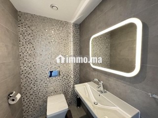 Luxe Appartement meublé à louer avec vue sur mer - Appartement Location Vacances - Tanger