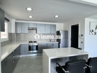 Luxe Appartement meublé à louer avec vue sur mer - Appartement Location Vacances - Tanger