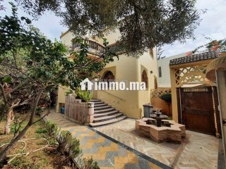 Villa 4 façade ensoleillée 3niveaux - Villa à vendre - Rabat