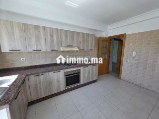 appartement-a-louer-140-m2-a-riyad