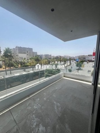 des-bureaux-a-louer-pres-omar-moukhtar-oulfa-big-0