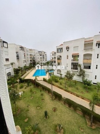 appartement-de-luxe-avec-piscine-big-0