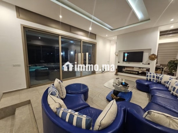 superbe-villa-a-louer-a-route-de-fez-surface-totale-5000-m2-meuble-big-13