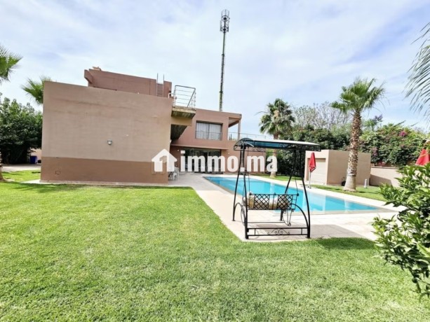 superbe-villa-a-louer-a-route-de-fez-surface-totale-5000-m2-meuble-big-1