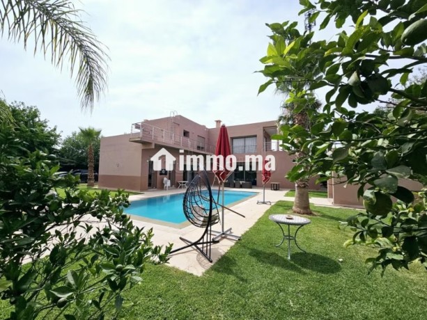 superbe-villa-a-louer-a-route-de-fez-surface-totale-5000-m2-meuble-big-4